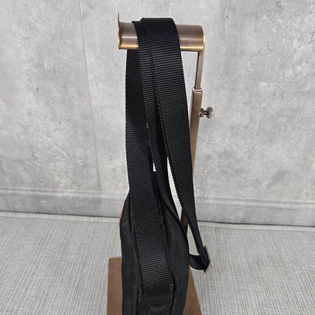 超美品 プラダ スポーツ テスート　ナイロン　ショルダーバッグ　クロスボディ