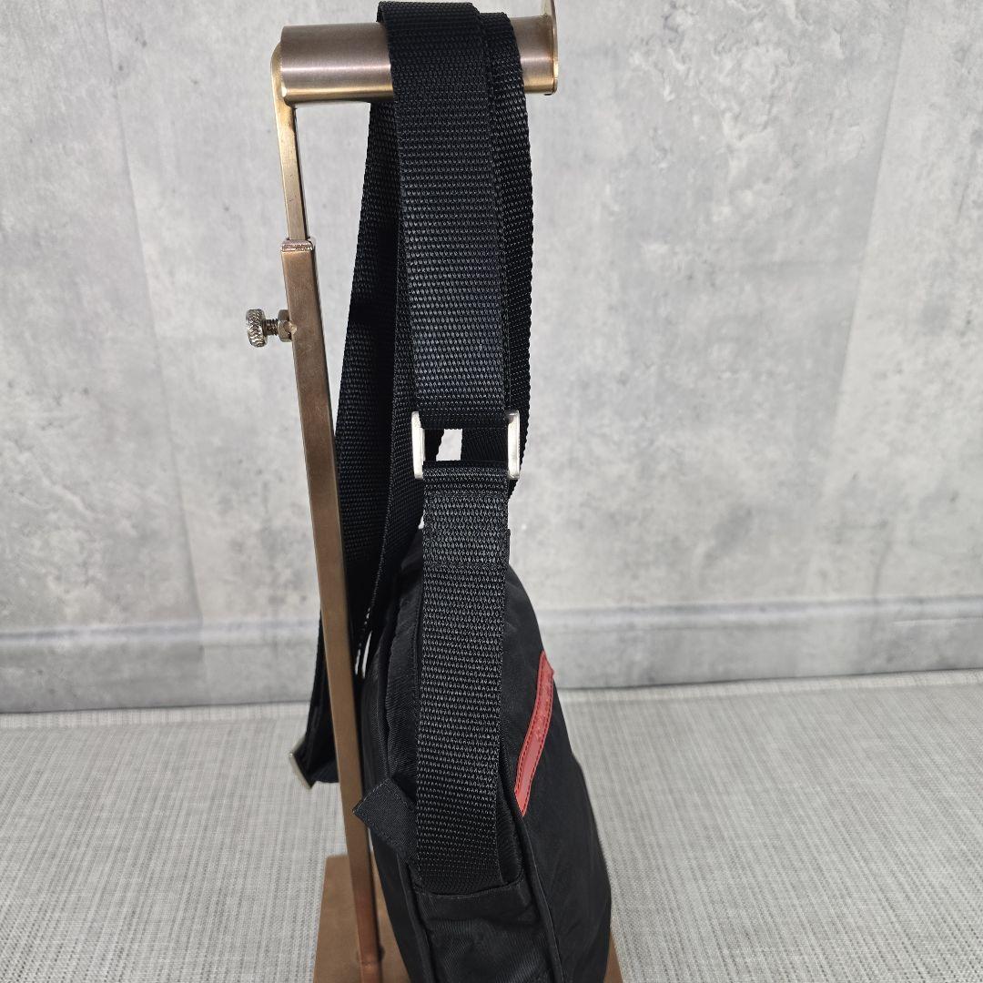 超美品 プラダ スポーツ テスート　ナイロン　ショルダーバッグ　クロスボディ