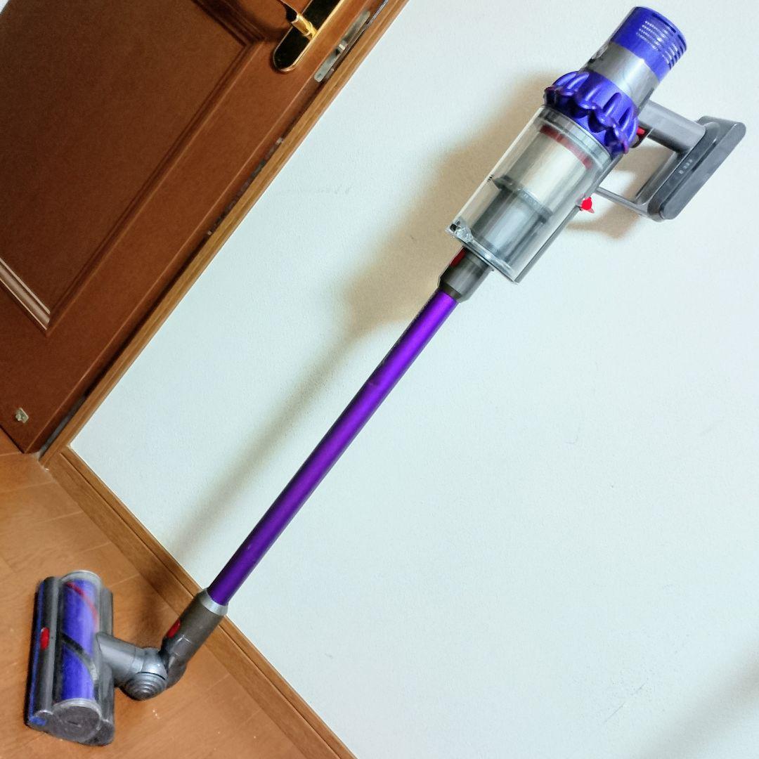 Dyson　Cyclone V10 Animal　ハンディーサイクロン掃除機