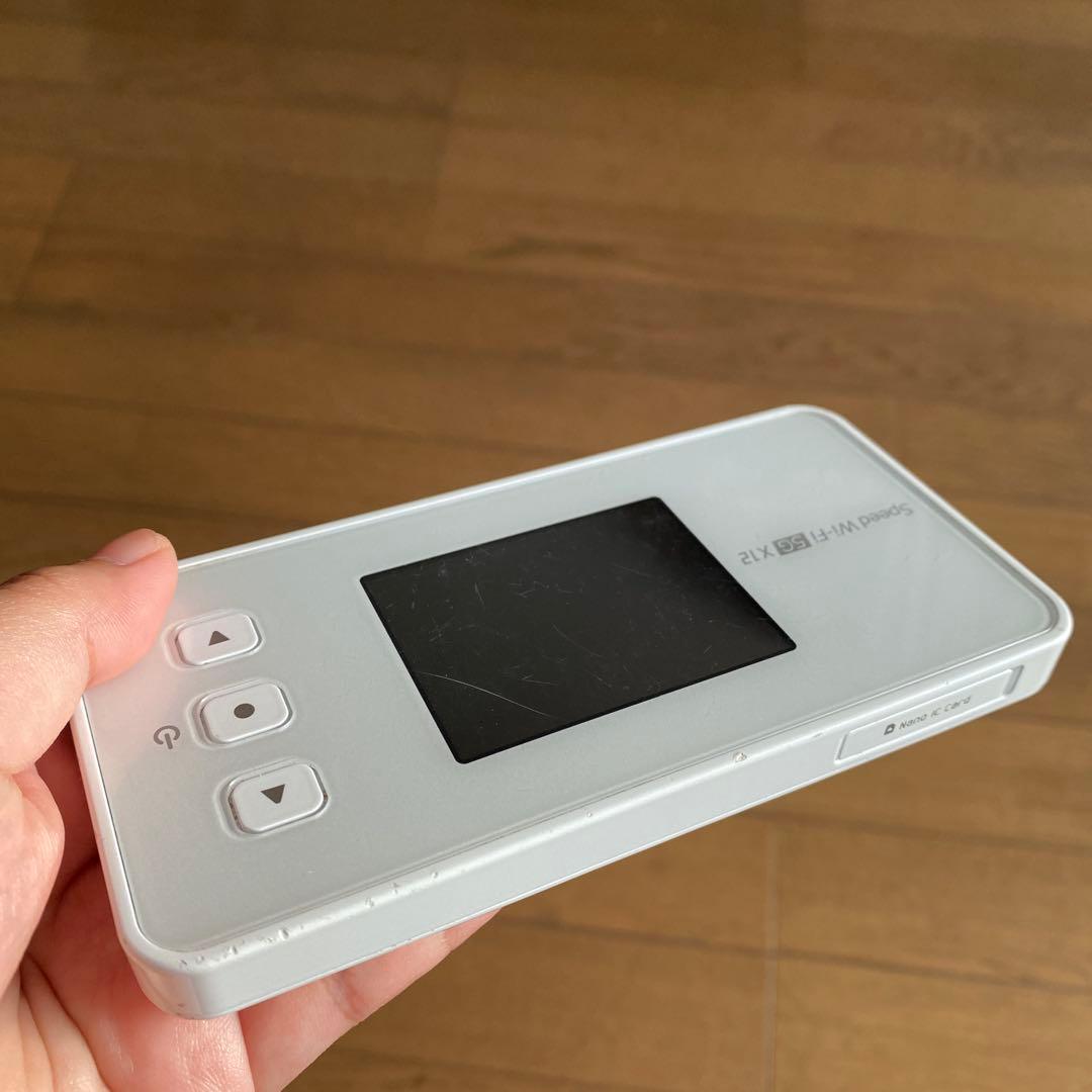 ホワイト LCDディスプレイ目立った傷や汚れなし