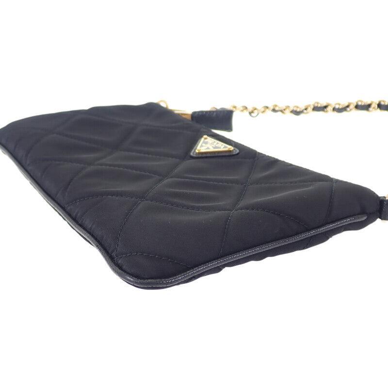 PRADA☆1995 チェーン リナイロン ポーチ☆他カラーあり PRADA＊Re-Edition 1995 Chaine Re-Nylon ラージバッグ＊送料込
