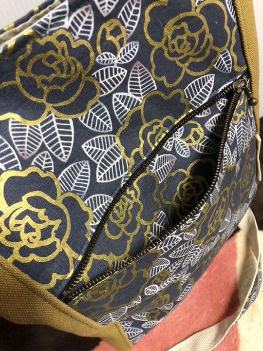 一点物】縦型3WAYトートバッグ*handmade - メルカリ 一点物】縦型3WAYトートバッグ*handmade - メルカリ