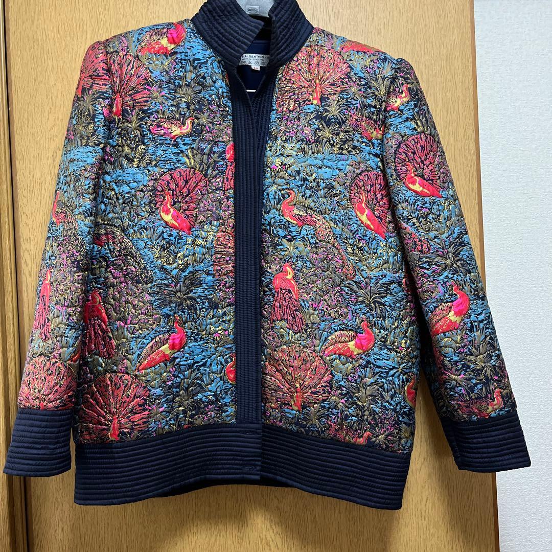 美品 シルク100%刺繍キルティングジャケット