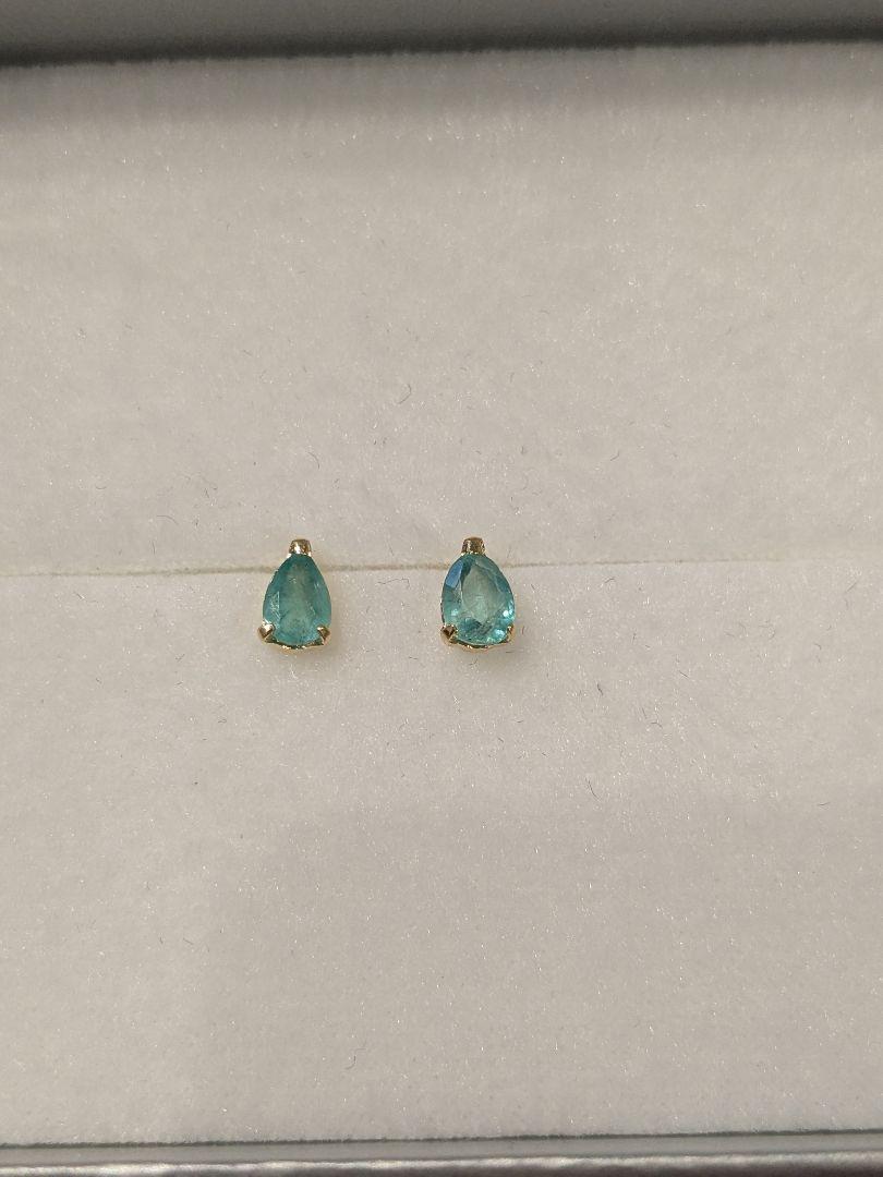 エメラルド ピアス K18 3×5mm 0.2ct
