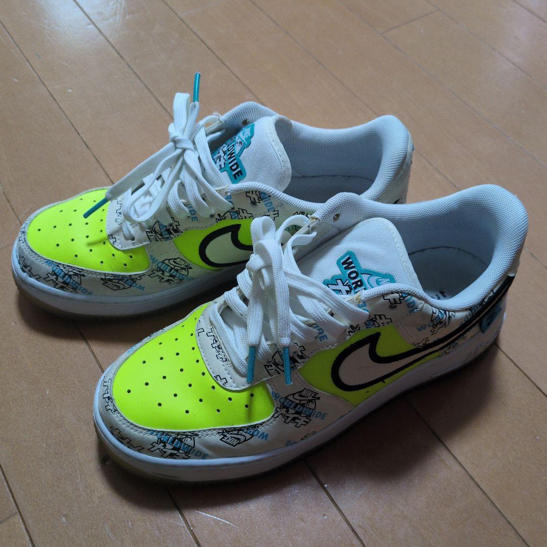 Nike Air Force 1　WORLDWIDE ネオンイエロー　24cm