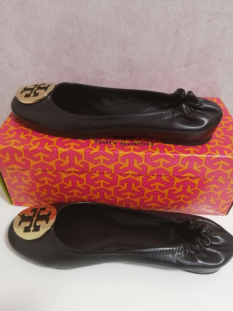 【試着のみ】24.5cm位　TORY BURCH トリーバーチ フラットシューズ