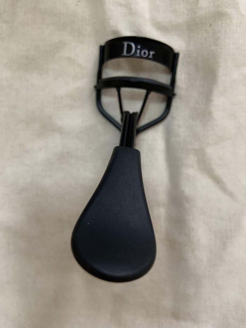 DIOR ビューラー