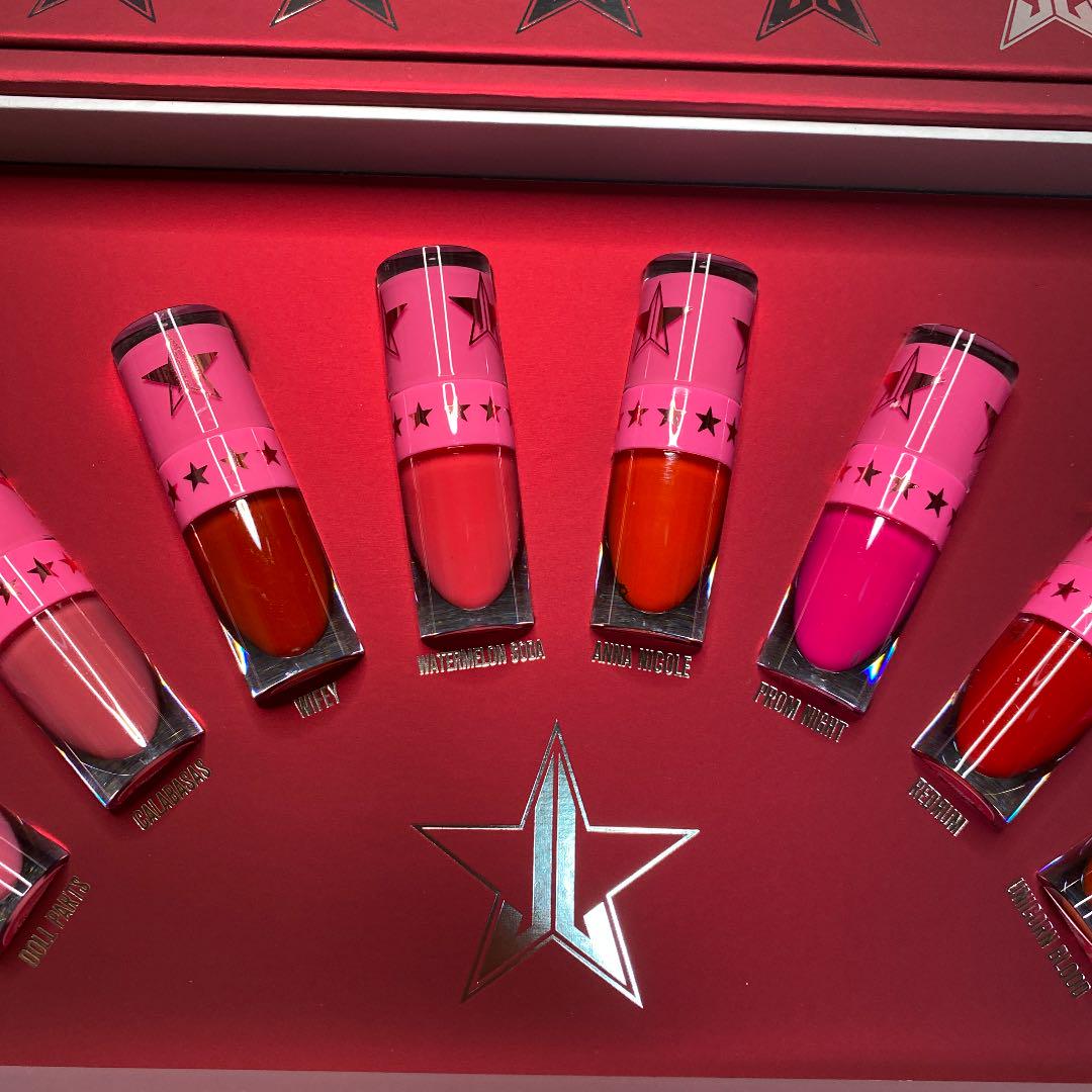 口紅 Jeffree Star Love me. Love me not.