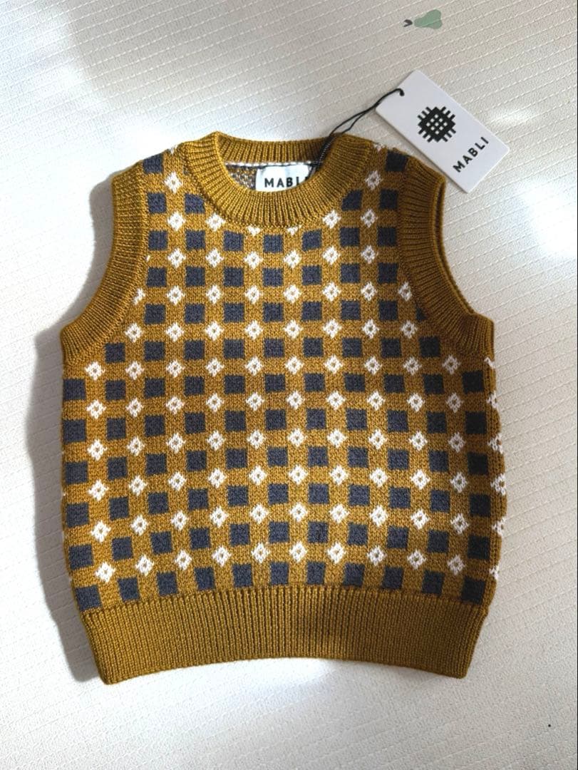 MABLI/マブリ/ニットベスト/新品未使用/タグ付き/18mトップス
