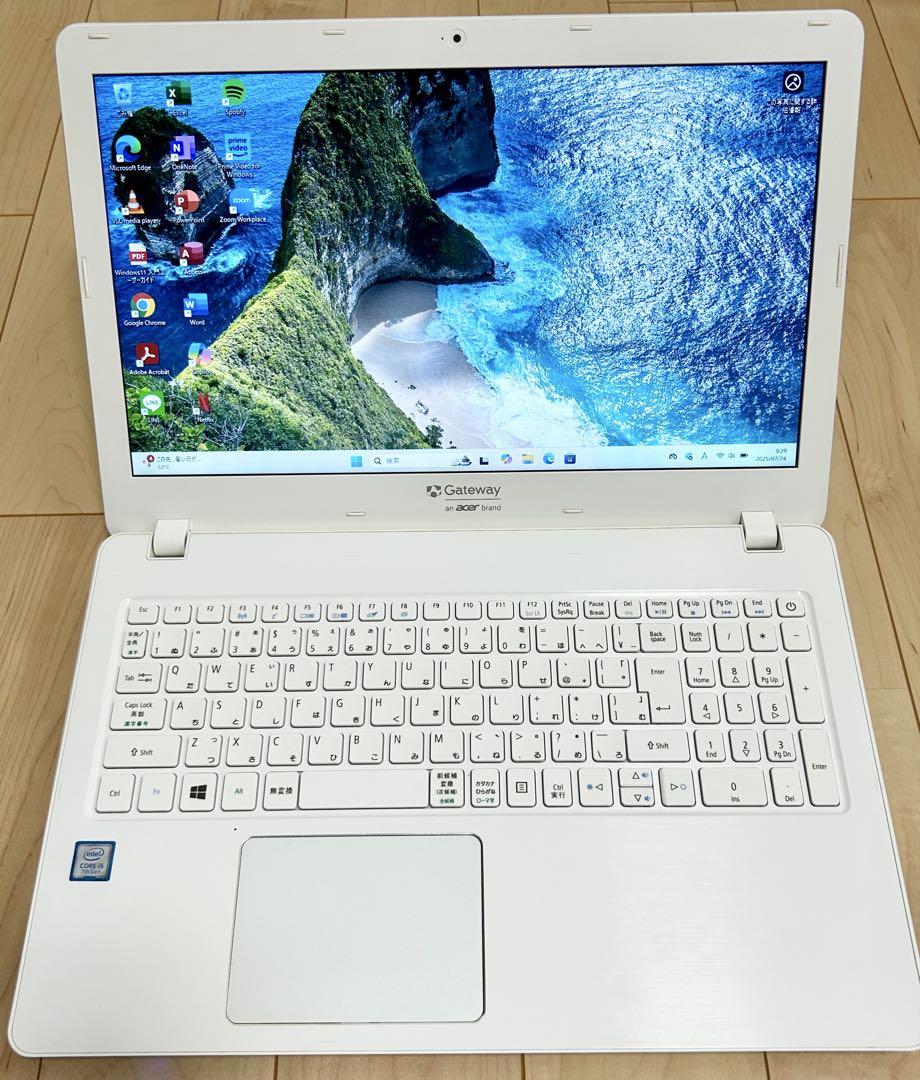 ホワイト Corei5 第7世代 16GB 500GB SSD 1TB