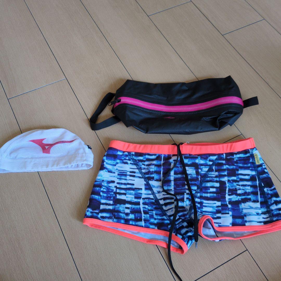 ミズノ 練習用水着、ミズノ メッシュキャップ、ミズノ入れ　セット売り