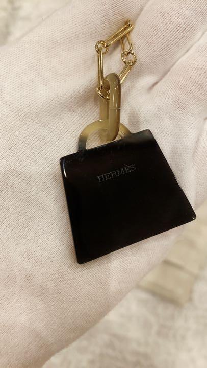 再値下げエルメス アミュレット フュージョン ケリー ペンダント ネックレス - メルカリ 再値下げエルメス アミュレット フュージョン ケリー ペンダント ネックレス - メルカリ