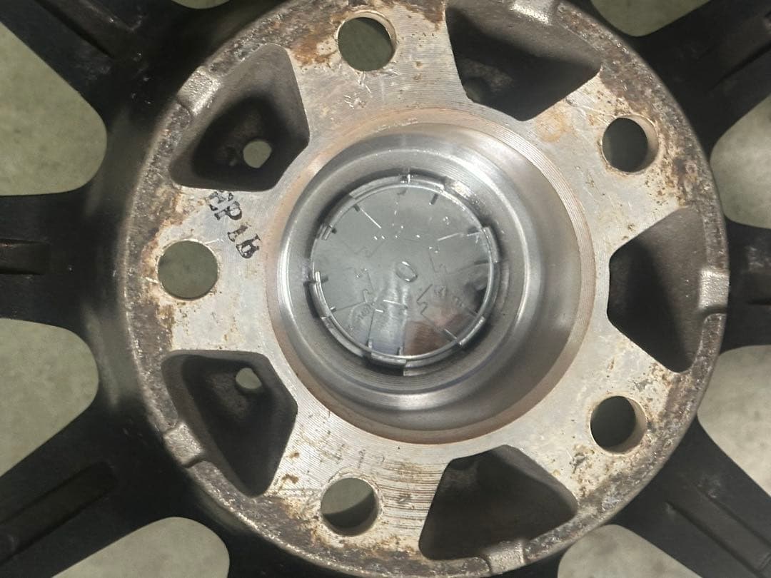 送料無料 225/65R17ハリアーから取外 17インチ社外アルミセット 送料無料 225/65R17ハリアーから取外 17インチ社外アルミセット