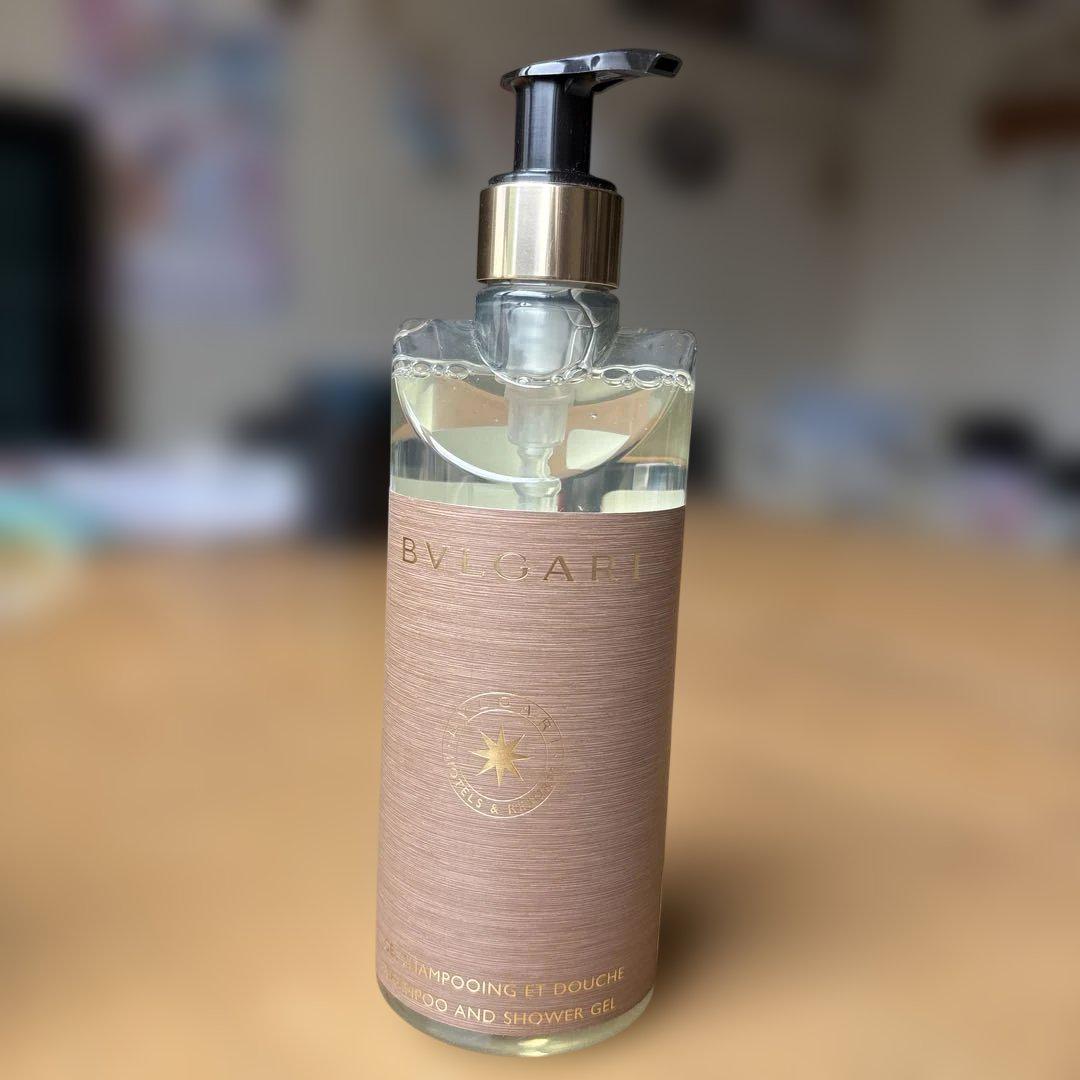 【新品】BVLGARI ボディソープ 300ml シャワージェル