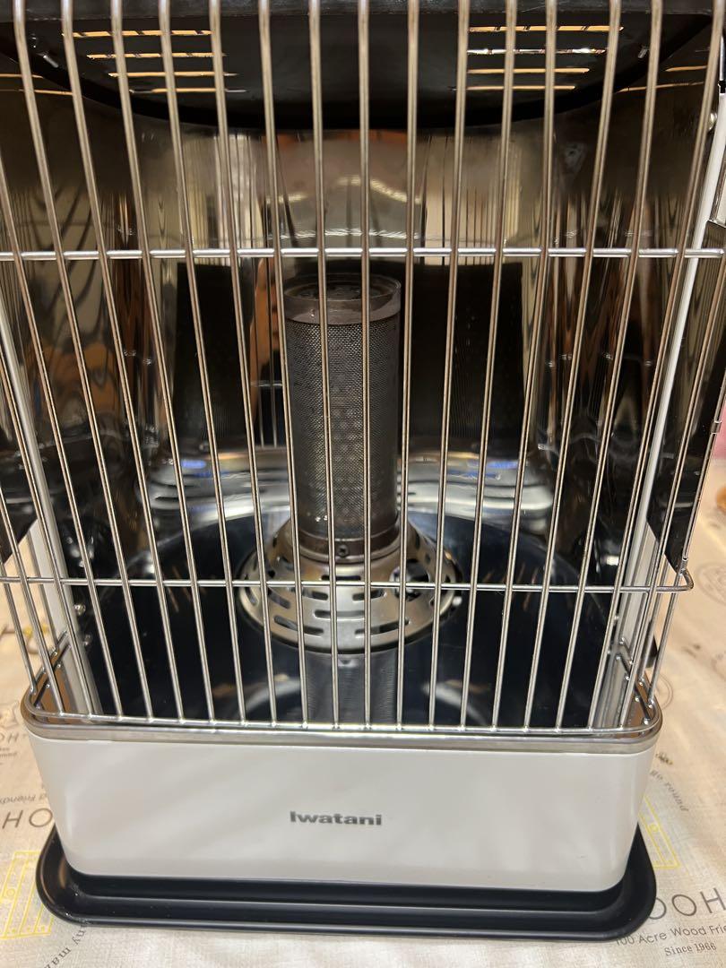 iwatani ストーブ ホワイト　CB-STB-HPR2 ボンベ3本付き 人気 商品 通販生活家電・空調 - iwatani ストーブ ホワイト CB