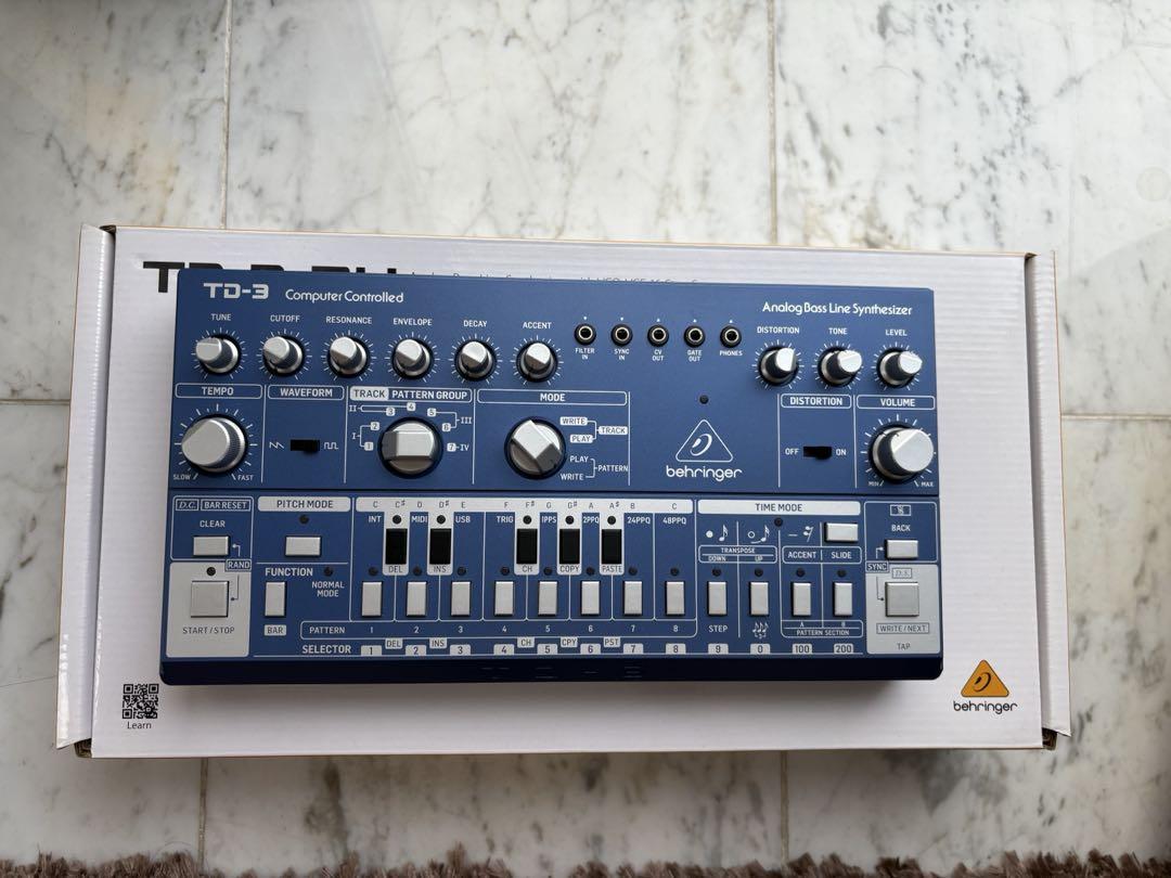 鍵盤楽器 Behringer TD3 TD-3