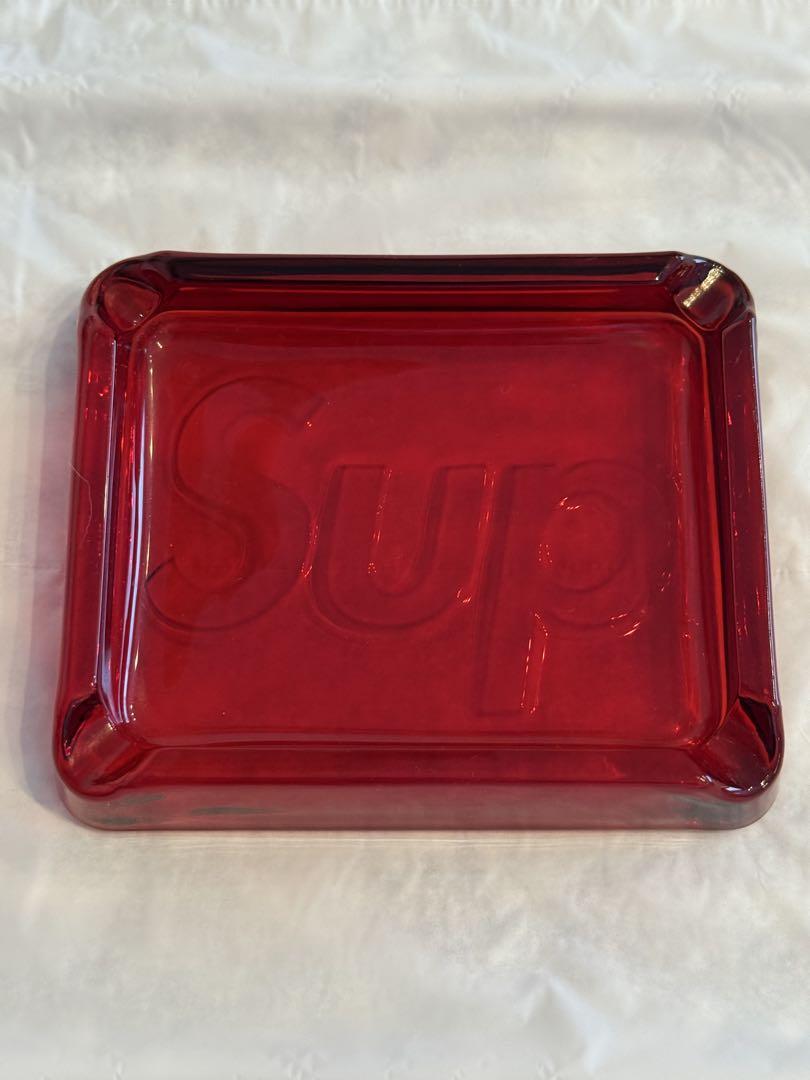Supreme Debossed Glass Ashtray Red ガラス灰皿 - メルカリ