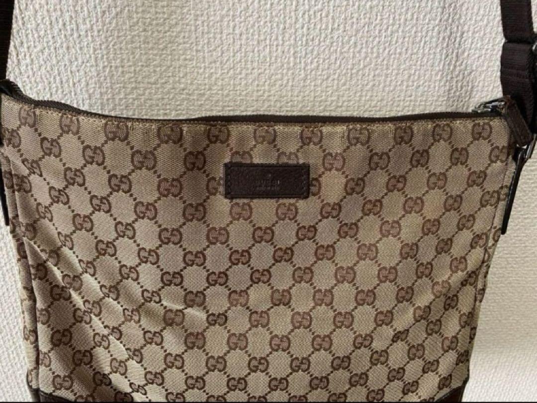GUCCI ショルダーバッグ