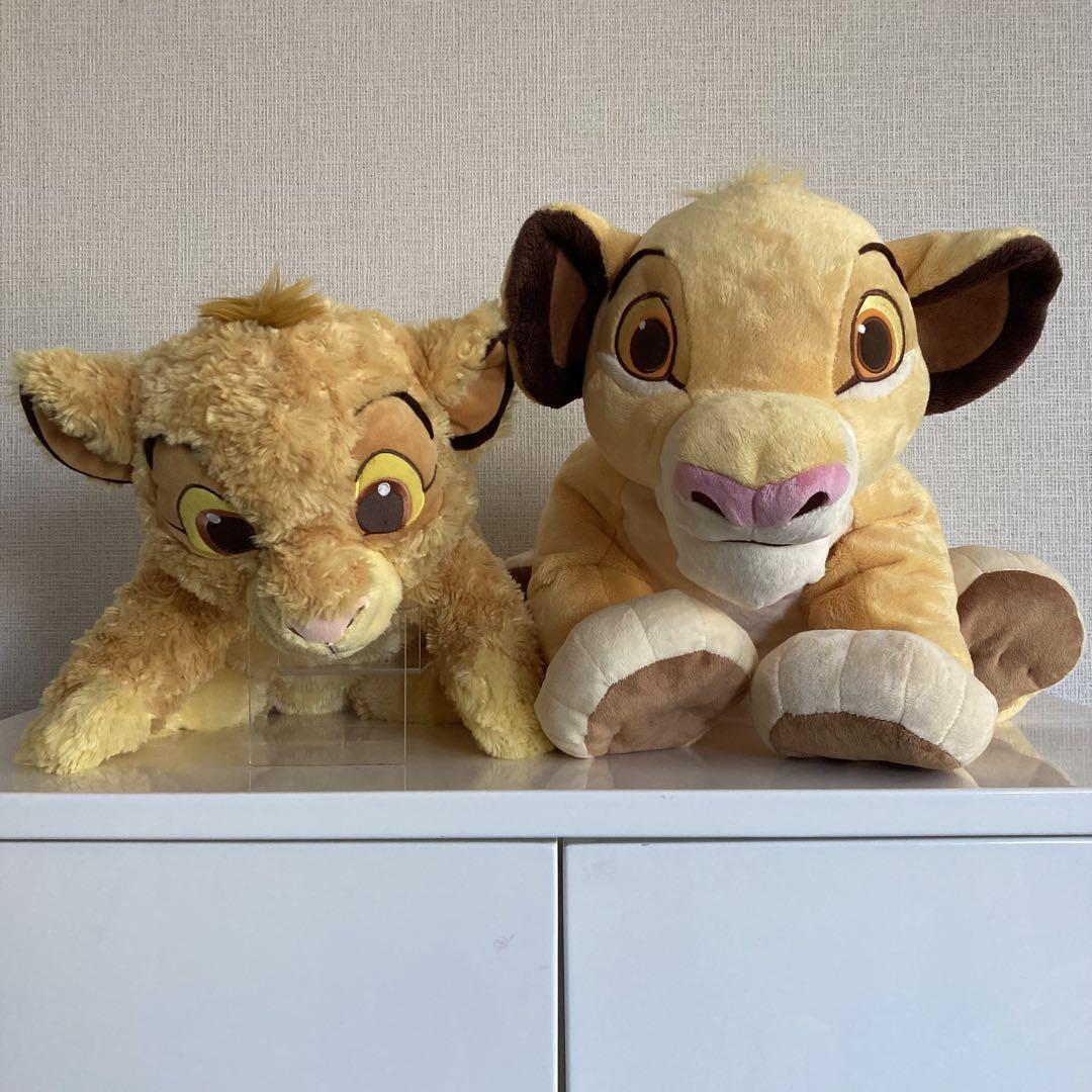 買うなら今！大幅値下 激レア ディズニー ライオンキン グ シンバ ぬいぐるみ 持ち上げられたシンバの姿を再現！セガプライズ ディズニー