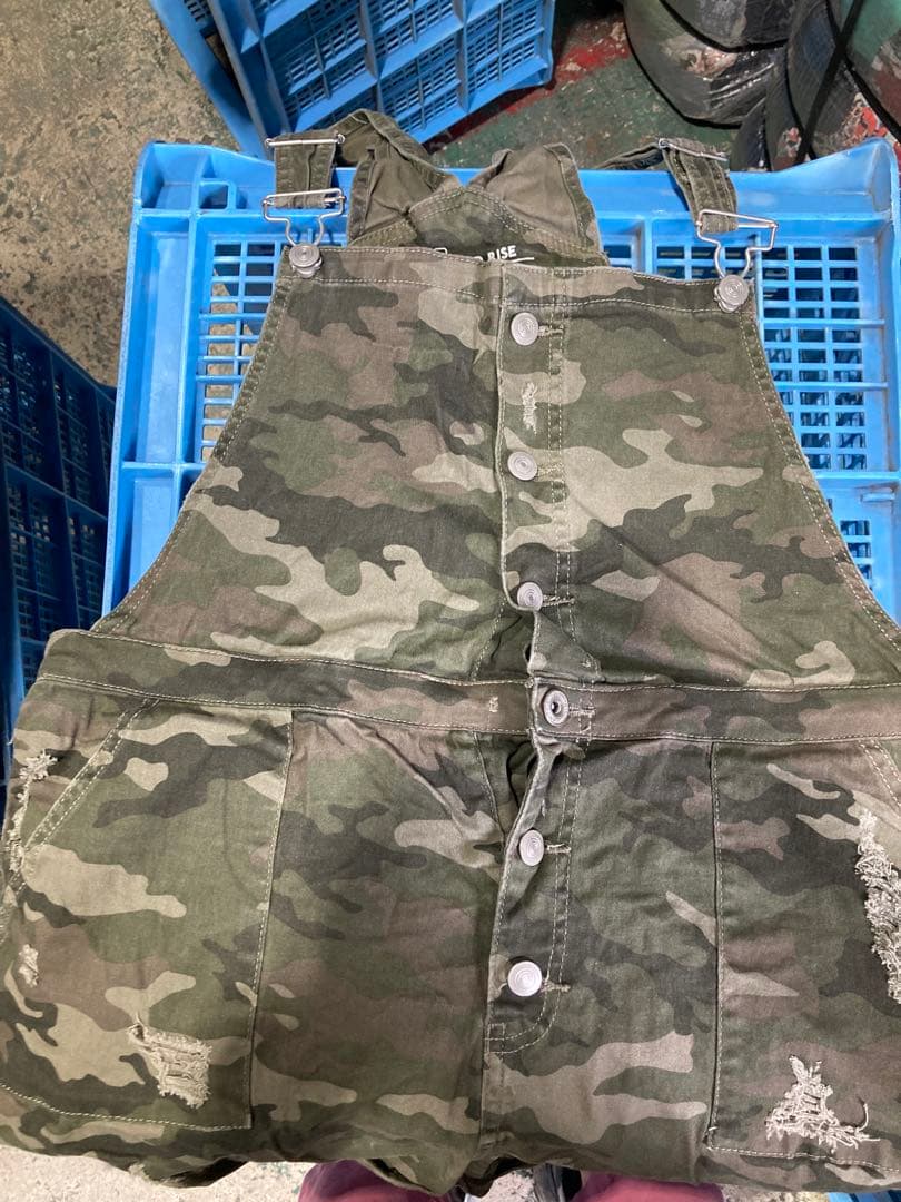 レディース、キッズ オーバーオールショーツ 古着 50pcs アメリカ直輸入 レディース、キッズ オーバーオールショーツ 古着 50pcs アメリカ直輸入