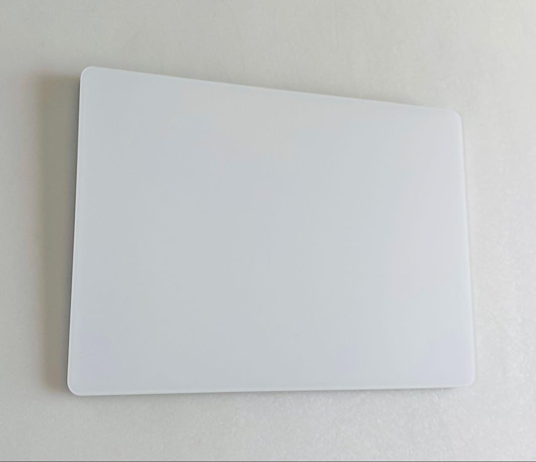 Apple Magic Trackpad2 A1575 ホワイト【美品】 Apple Magic Trackpad 2 極美品