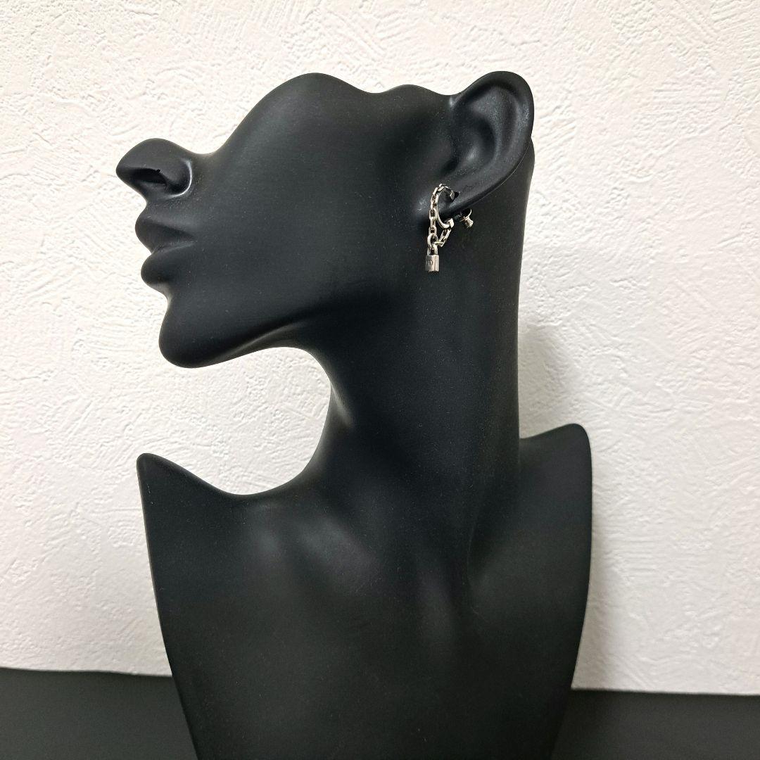 美品 ジャスティンデイビス ピアス パドロック 925 K18 コンビ 南京錠
