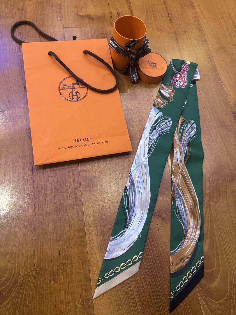 【メーカー直売】 CAVAL HERMES(エルメス) CADES スカーフ 騎馬行進緑ツイリー 小物