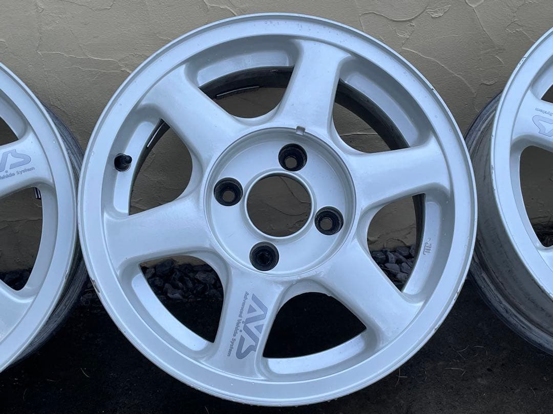 AVS 15インチ ホイール 4本セット 114.3