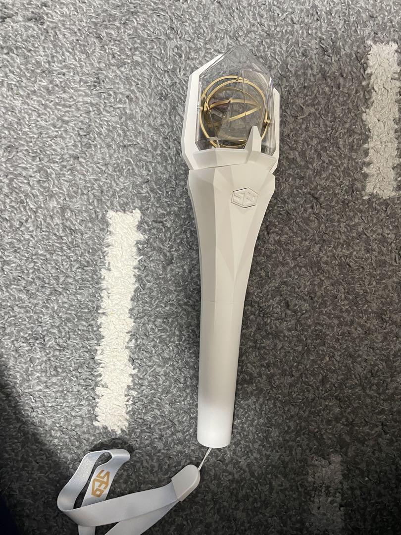 SF9 OFFICIAL LIGHT STICK VER.2 ホワイト
