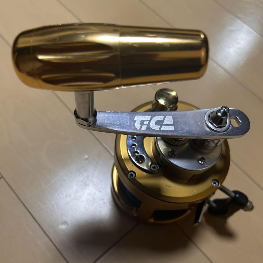 トローリング　リール　TICA TEAM ST16H ゴールド