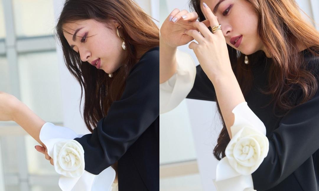 未使用■Audie a Muses■38■ フラワーモチーフスリーブワンピース■ Audie a Muses ワンピース フラワーモチーフスリーブワンピース