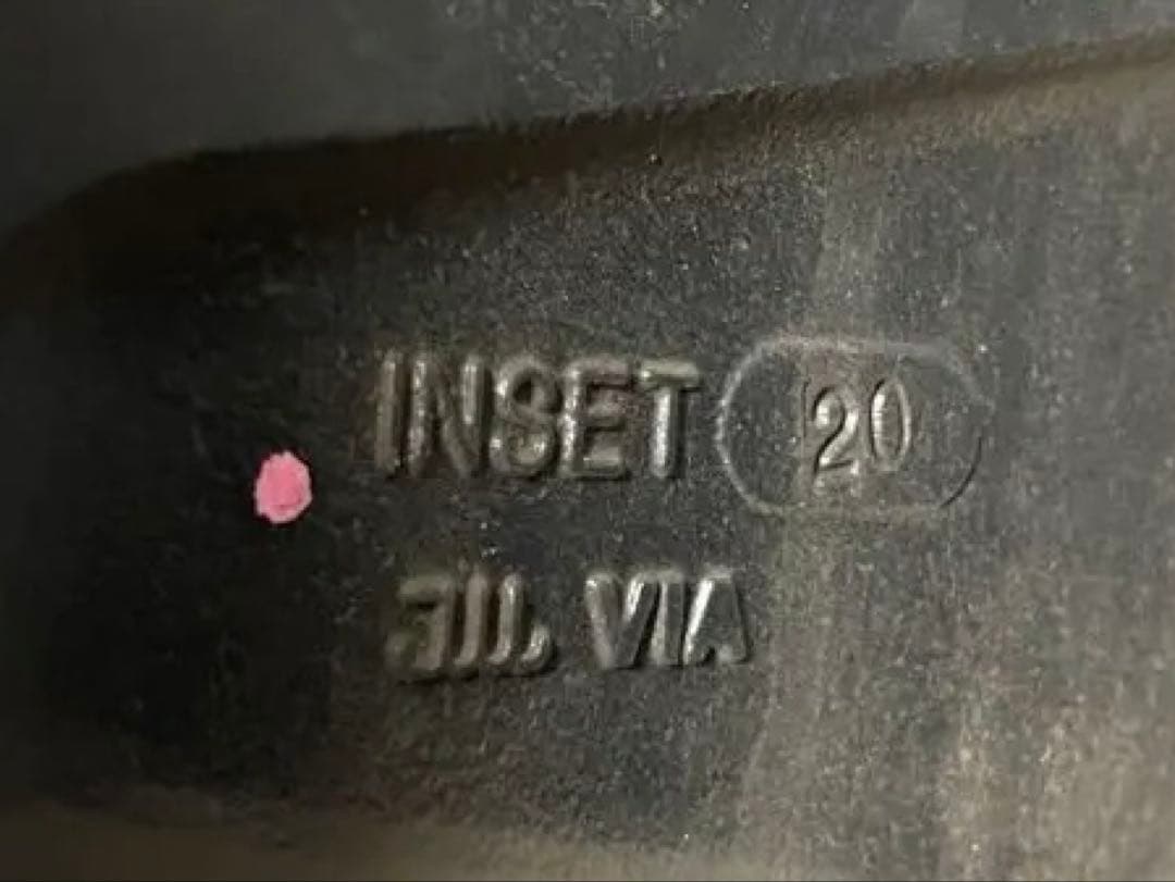 後期150系プラドで使用battleshipⅡ17インチスタッドレスタイヤセットLOXARNY