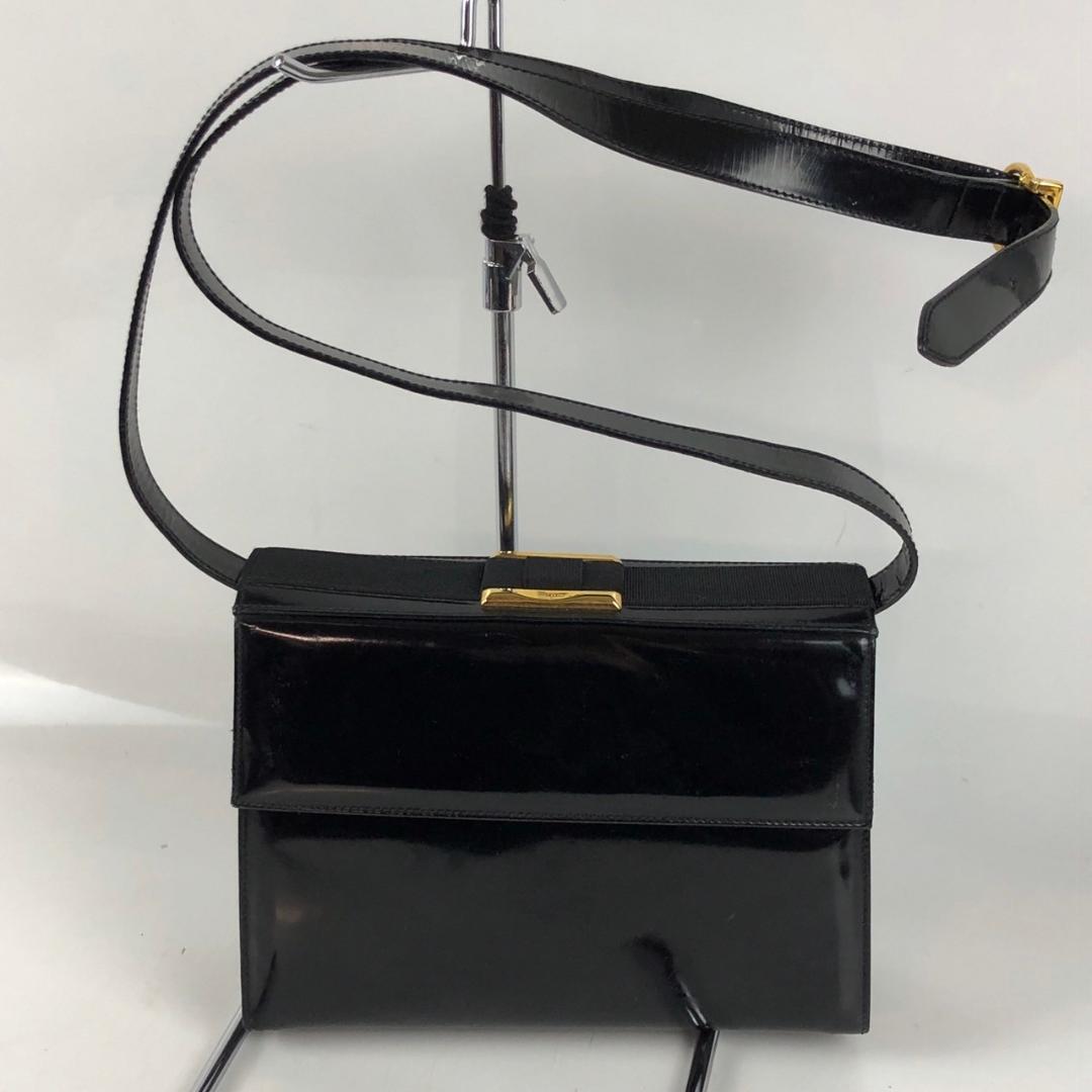 Salvatore Ferragamo フェラガモ ショルダーバッグ ブランド