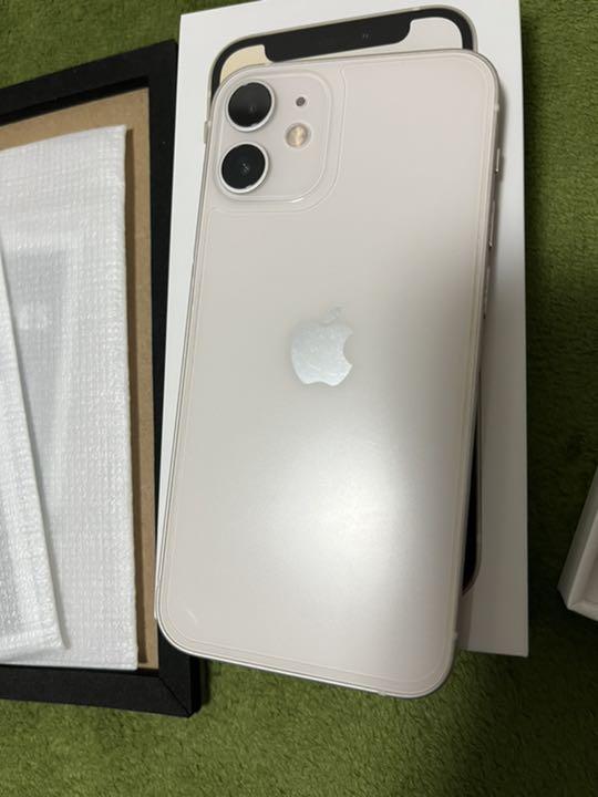 38%割引グランドセール 【最終値下げ】iPhone 12 mini ホワイト 128GB 送料込み/直送 ラブっちさん専用iPhone12 Pro 128GB シルバー MGM63J/A スマートフォン本体