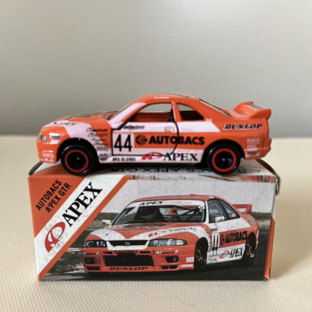 トミカ　スカイラインGTR オートバックス A’PEX ガリバー特注　日本製