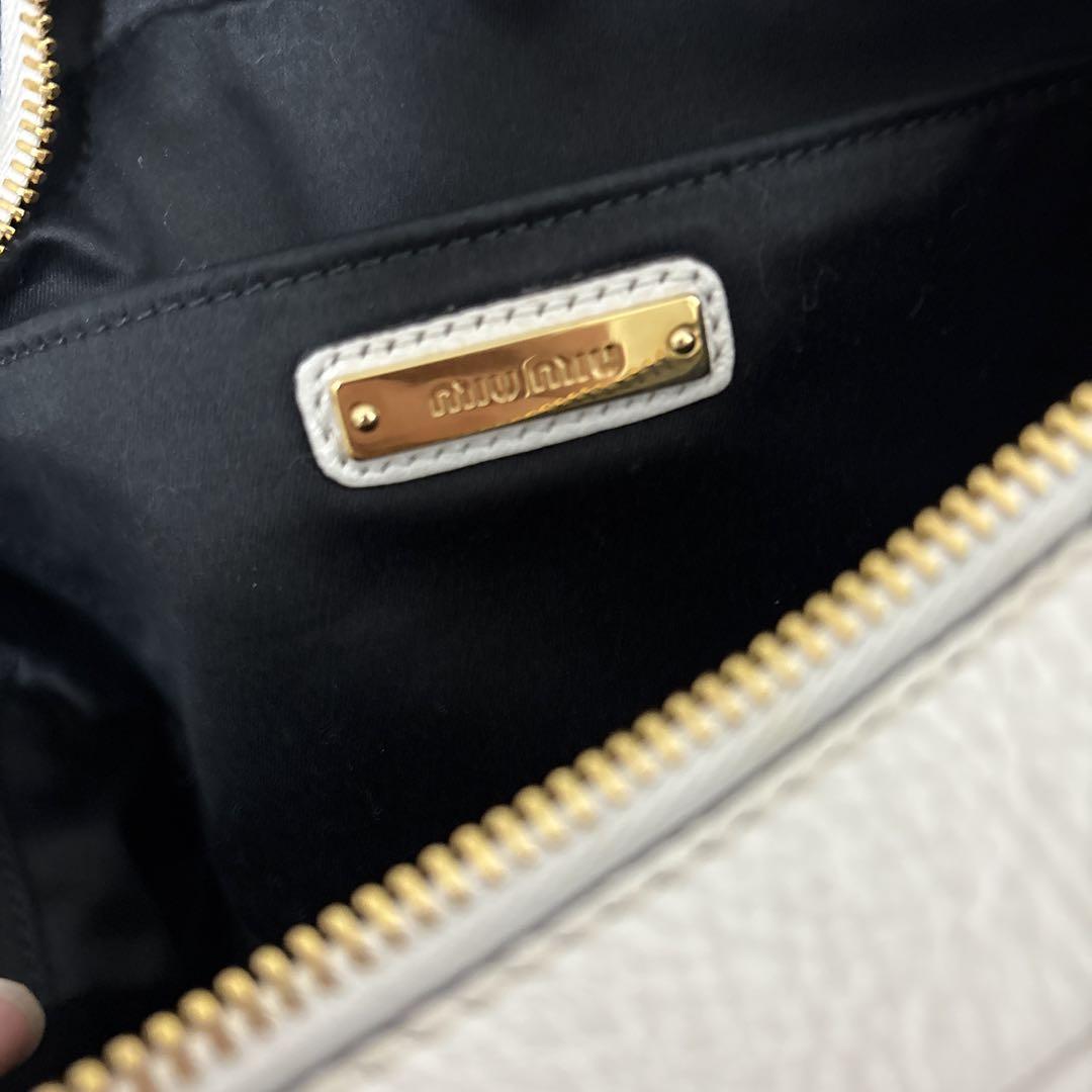 miumiu バック