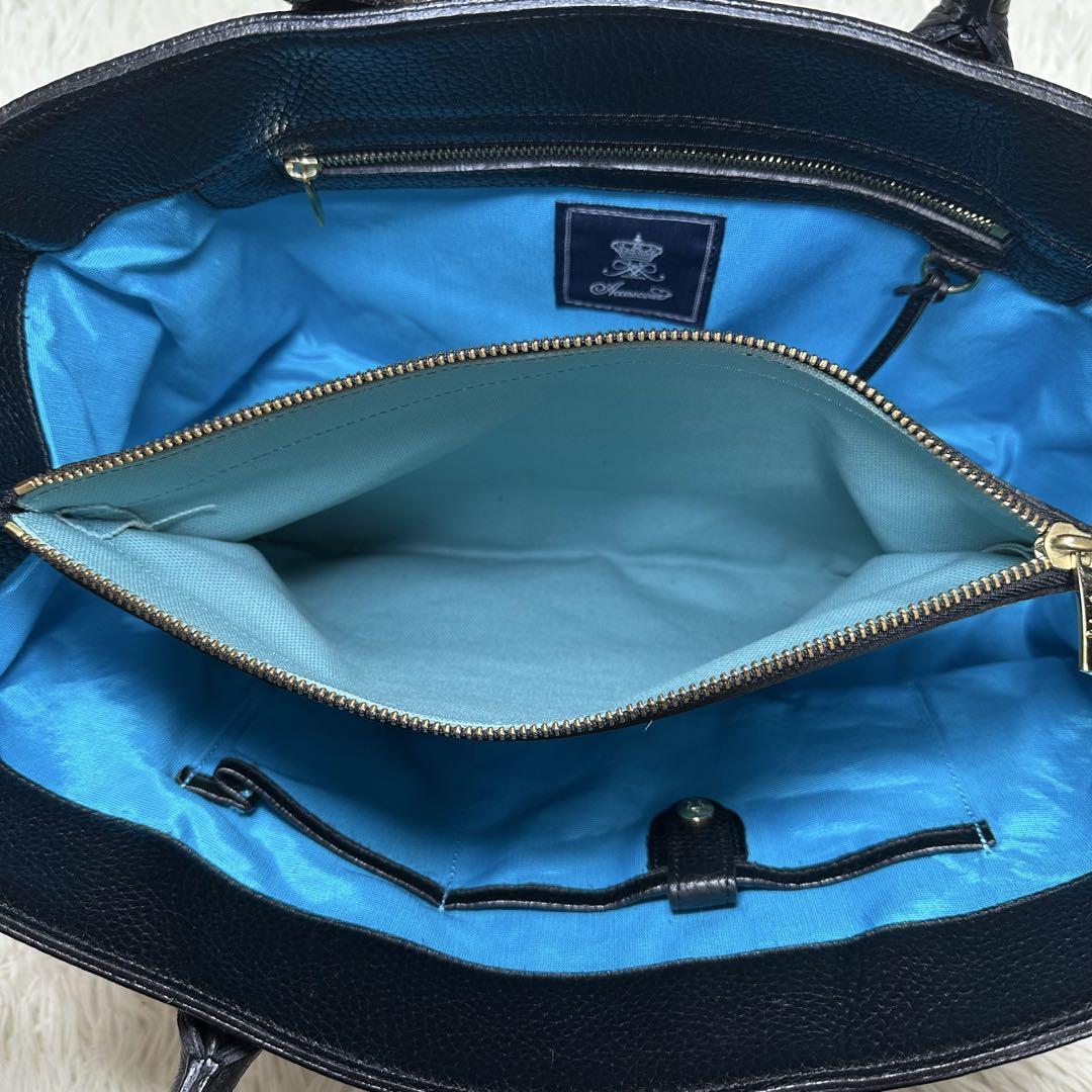 美品✨ADMJ シボ革トートバッグ　2層　肩掛け可　カード付き　黒 美品✨ADMJ シボ革トートバッグ 2層 肩掛け可 カード付き 黒