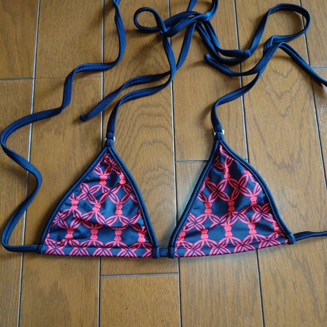 wicked weasel 赤と黒の三角ビキニ Gストリングス wicked weasel 赤と黒の三角ビキニ Gストリングス - メルカリ