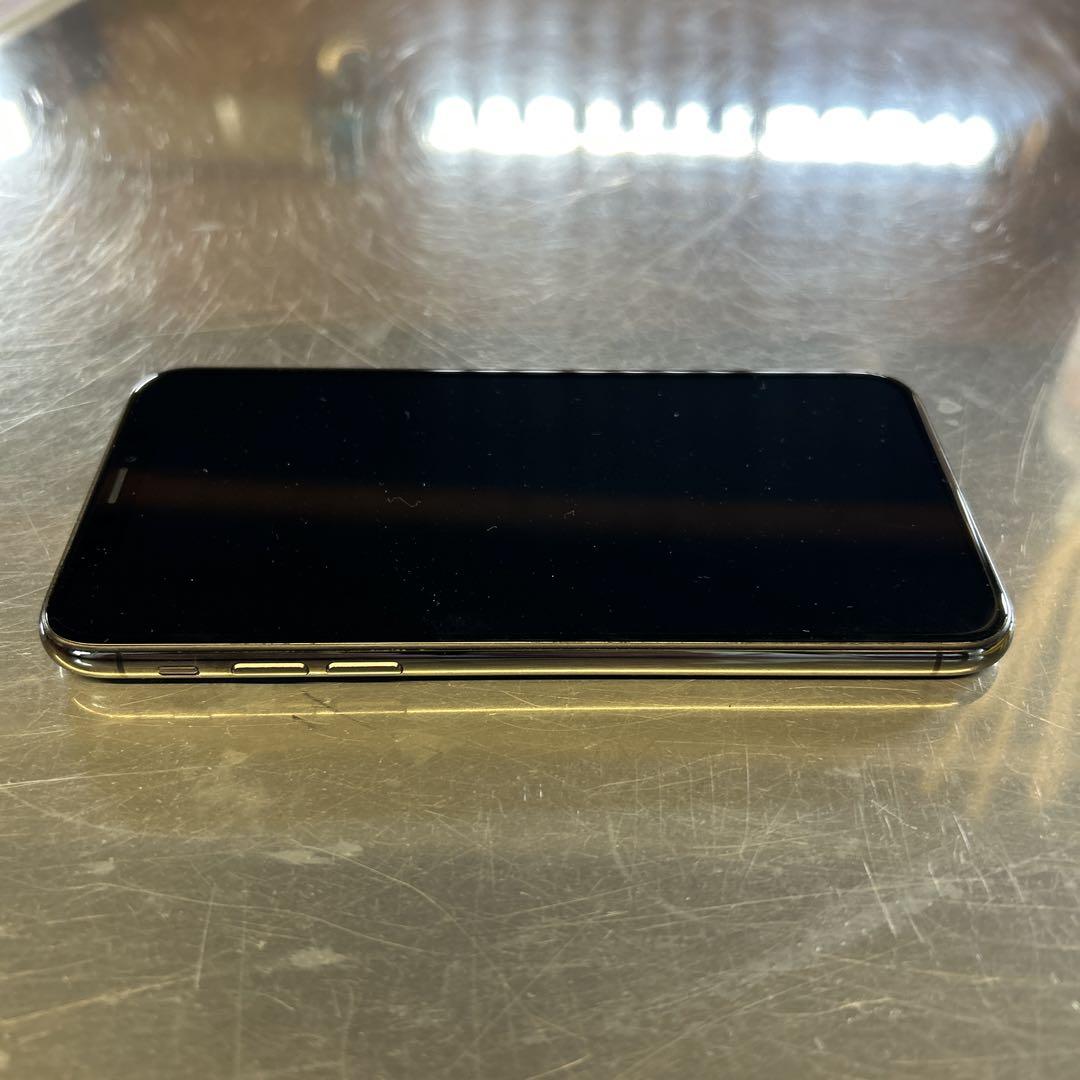 iPhone xs 256 SIMロックなし　難あり