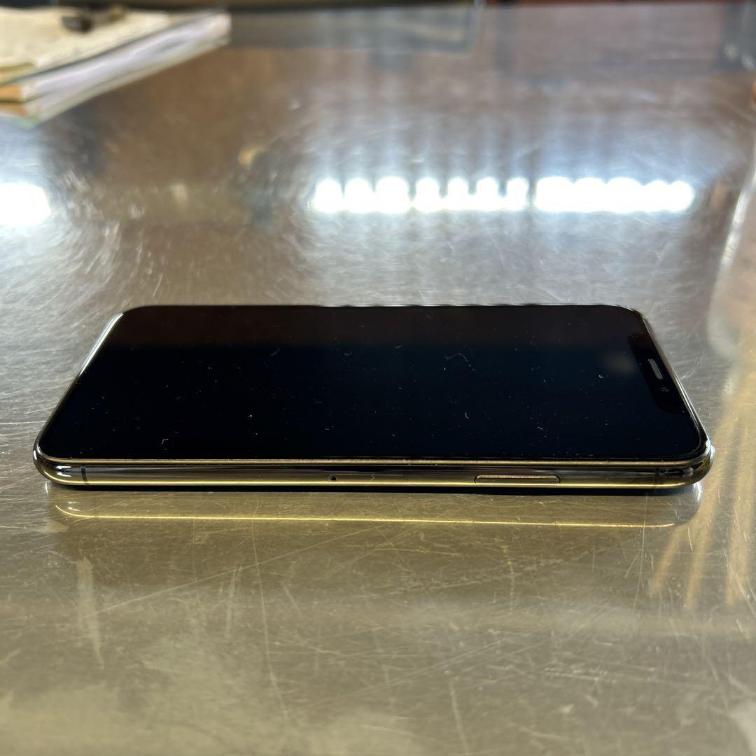 iPhone xs 256 SIMロックなし　難あり