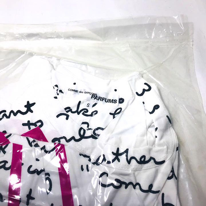 真空パック/未開封　コムデギャルソン PARFUMS Tシャツ【未開封】 楽天市場】新品同様 COMME des GARCONS PARFUMS