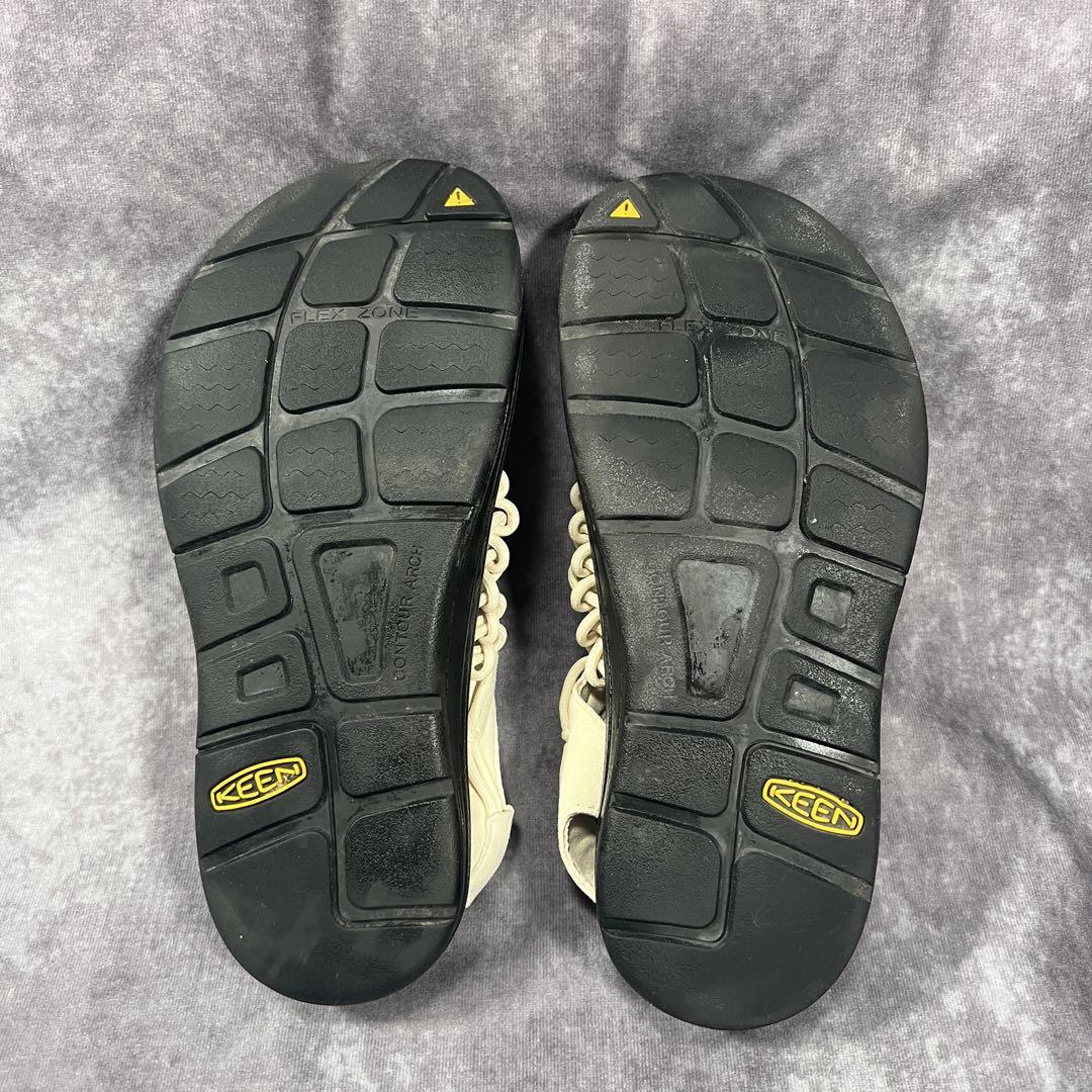 【美品】KEEN キーン オフホワイト ユニークサンダル 26cm