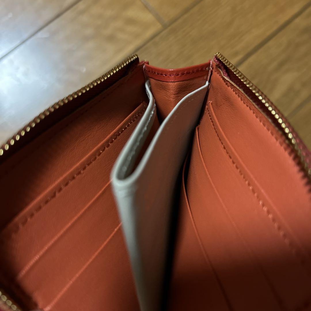 クラシトリップスパブリッシング　スリムウォレット　暮らしの道具店 スリムに見えて収納上手」L字ファスナーのミニ財布 北欧暮らしの