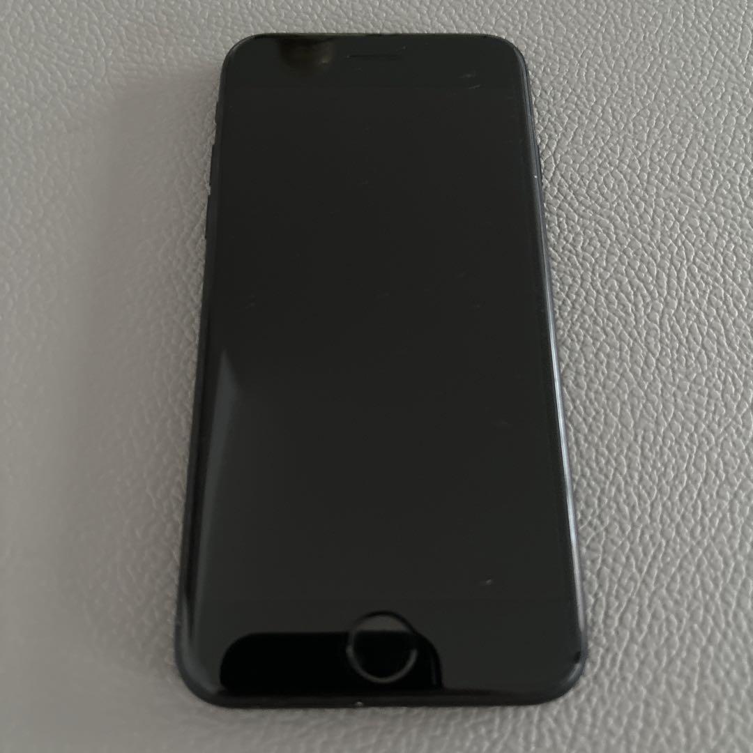 iPhone se2 64gb ブラック 黒