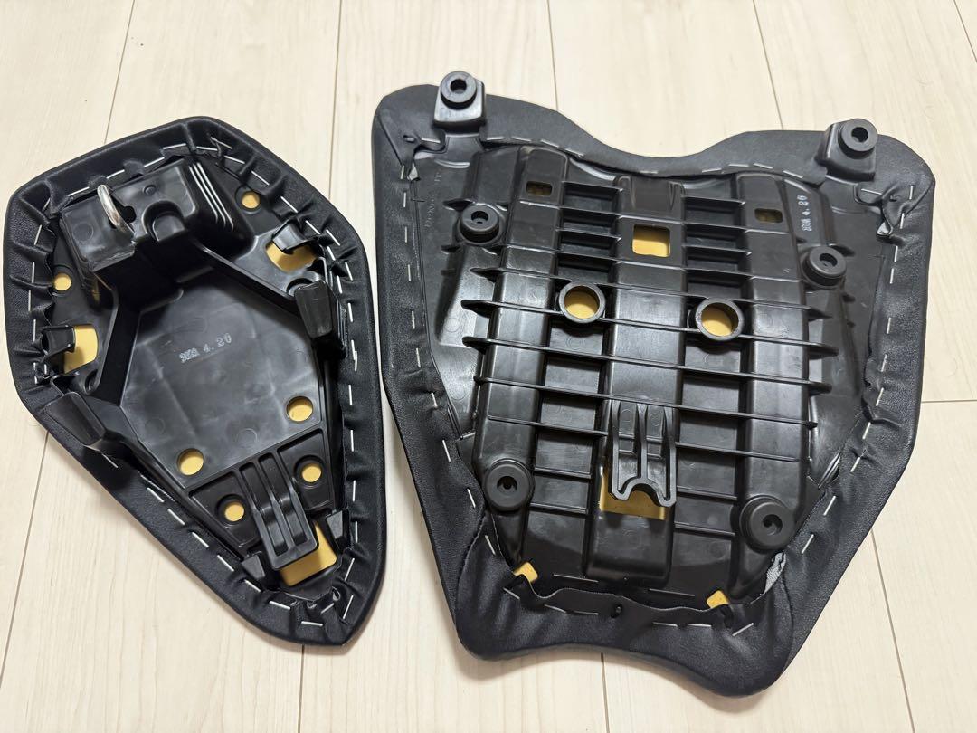 CBR1000RR-R 純正シート