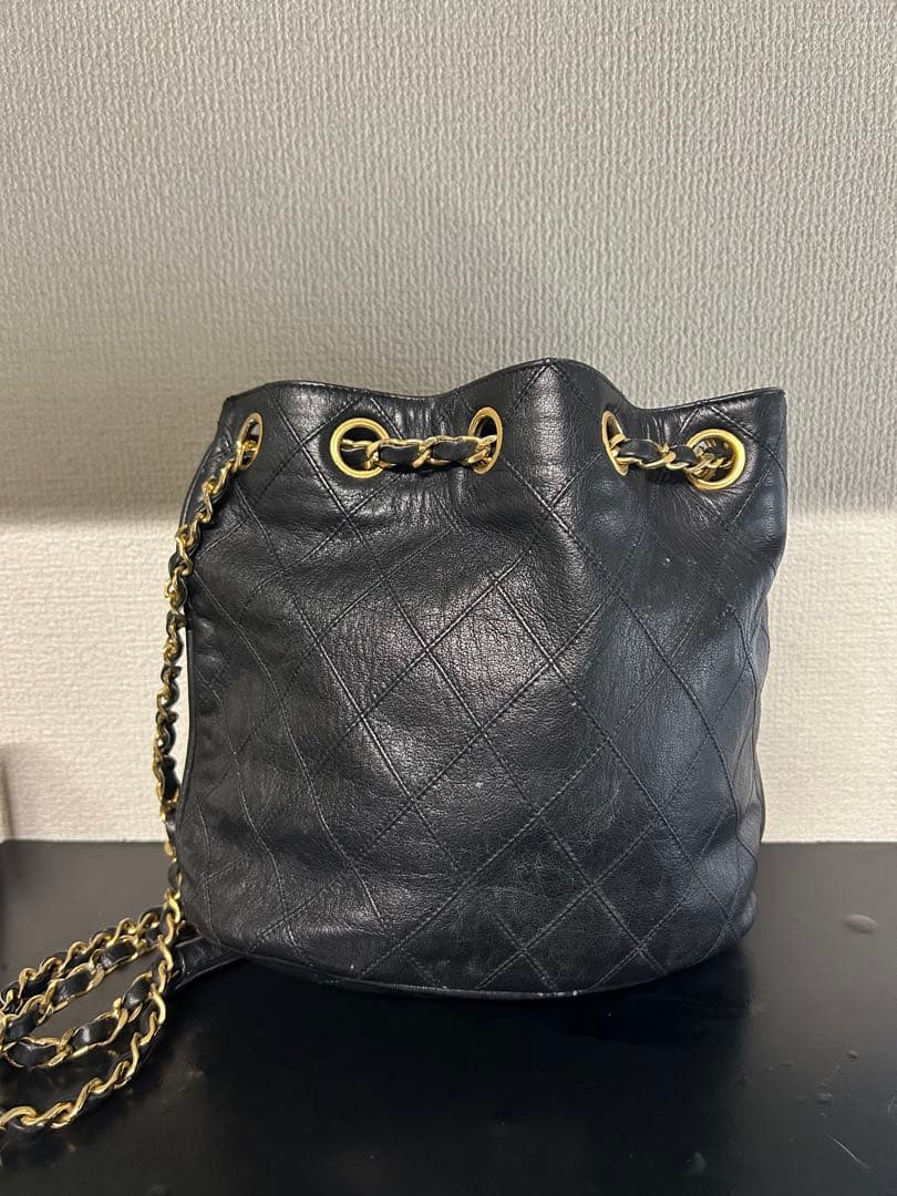 美品 CHANEL シャネル チェーンショルダー 巾着 ビコローレ ココマーク 美品 CHANEL シャネル チェーンショルダー 巾着 ビコローレ ココマーク