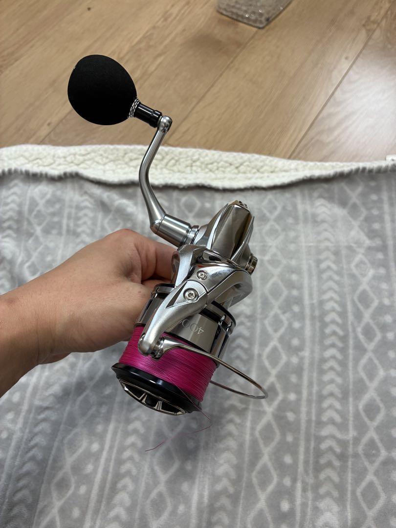 SHIMANO STRADIC 4000MHG リール