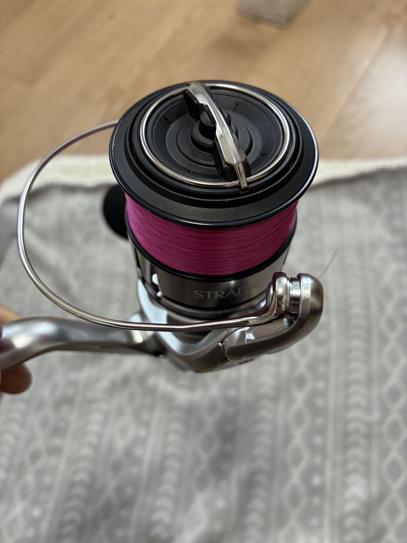 SHIMANO STRADIC 4000MHG リール
