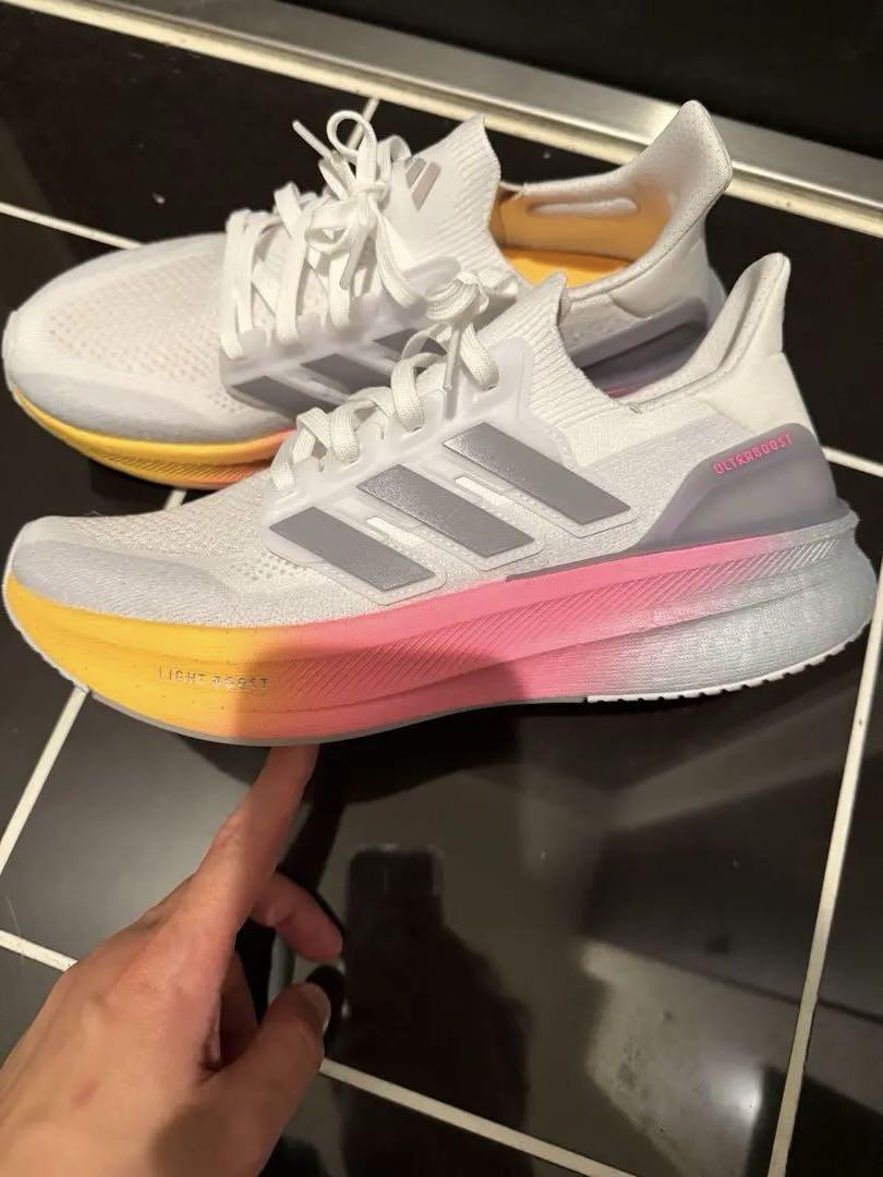 靴 adidas Ultraboost5 26.5cm