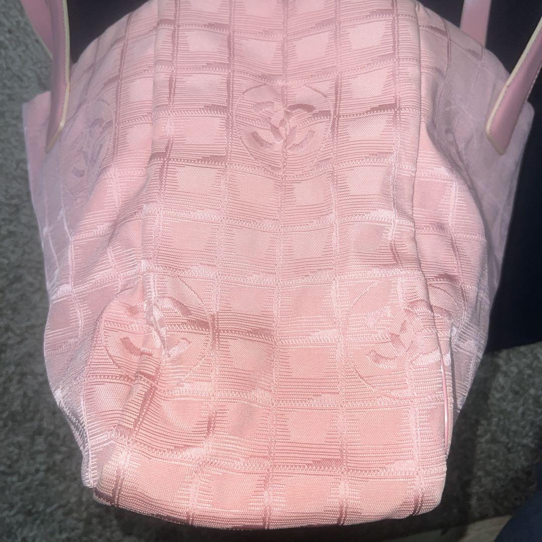 【CHANEL】ニュートラベルライン トートバッグ（訳あり）
